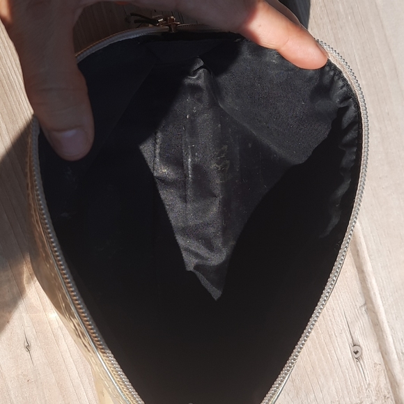 Victoria's Secret cosmetics bag - Picture 5 of 5